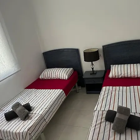 Topacio 50m De La Playa De La Fossa