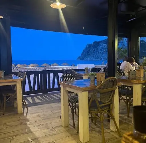 Topacio 50m De La Playa De La Fossa * Κάλπε